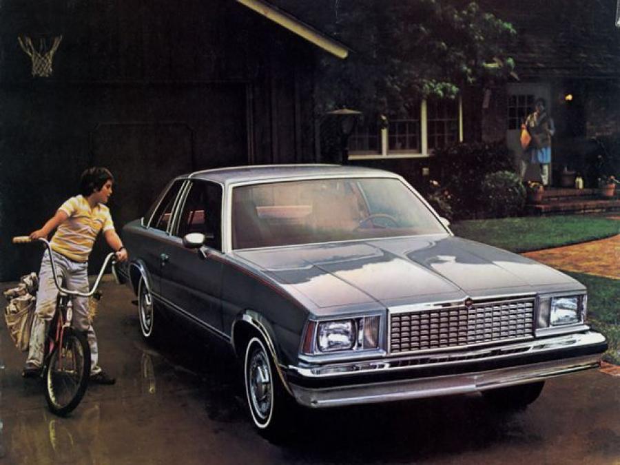  Chevrolet Malibu Classic Landau Coupe 1978 года  (фото 2 из 2)